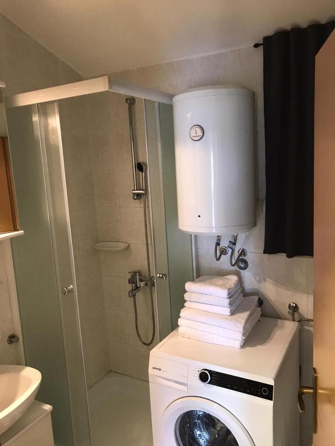 Apartman Jumic Malinska Eksteriør billede